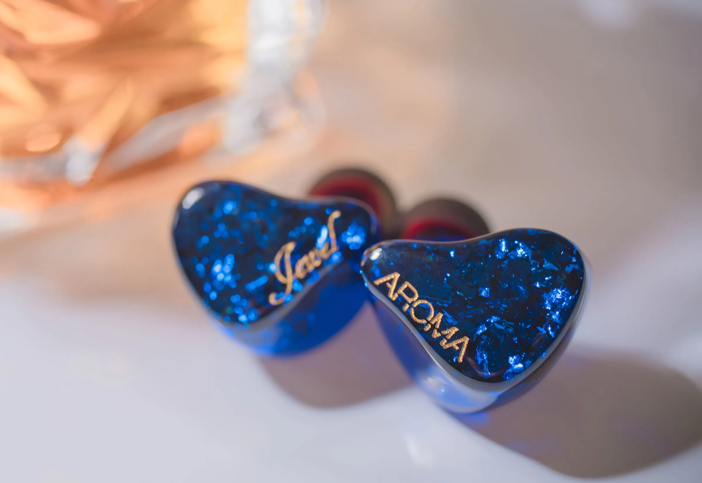 AROMA Audio Jewel