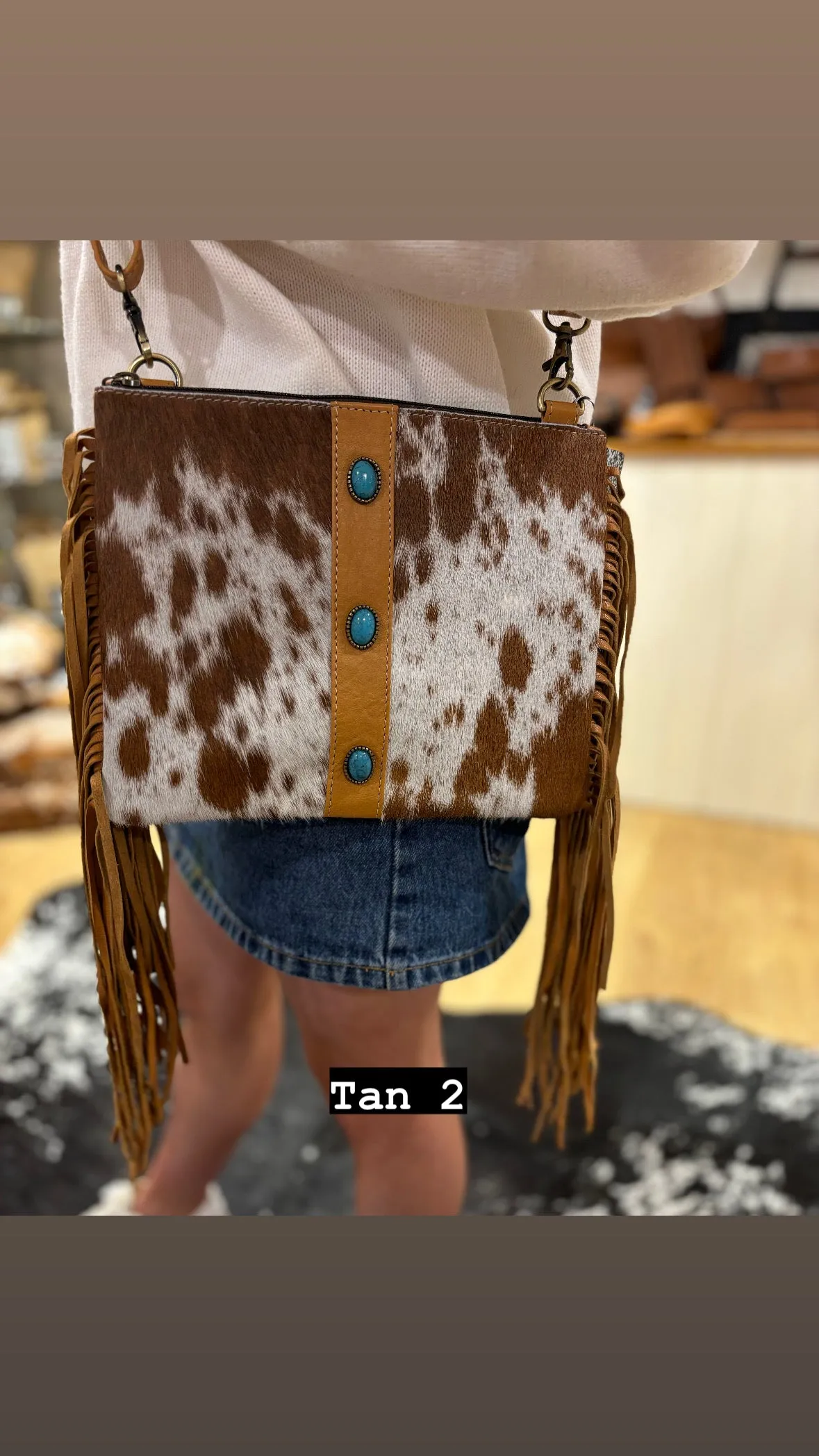 Cowhide Clutch Bag With Turquoise Stonework and Fringes – AB76