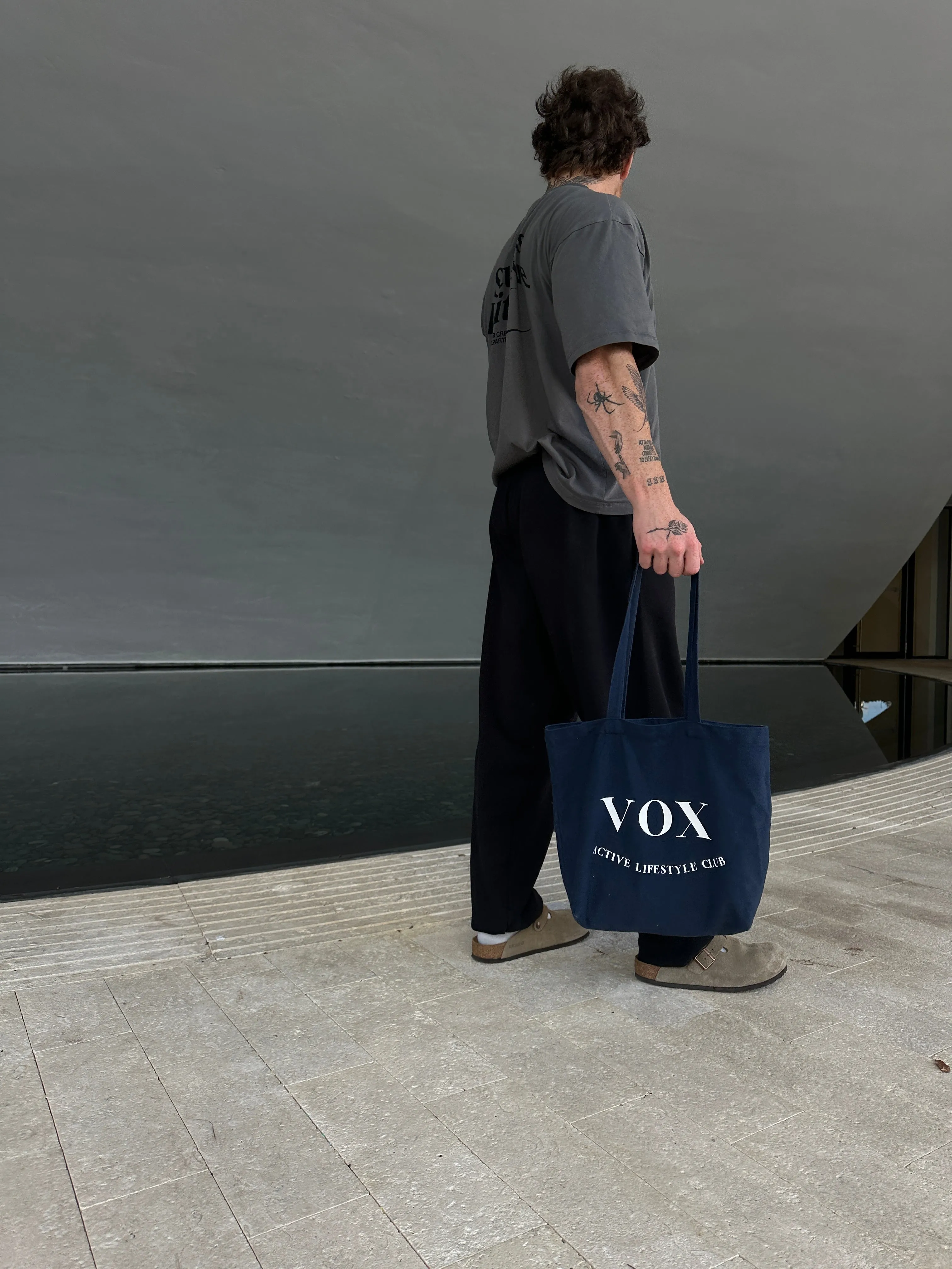 Daily Tote Navy