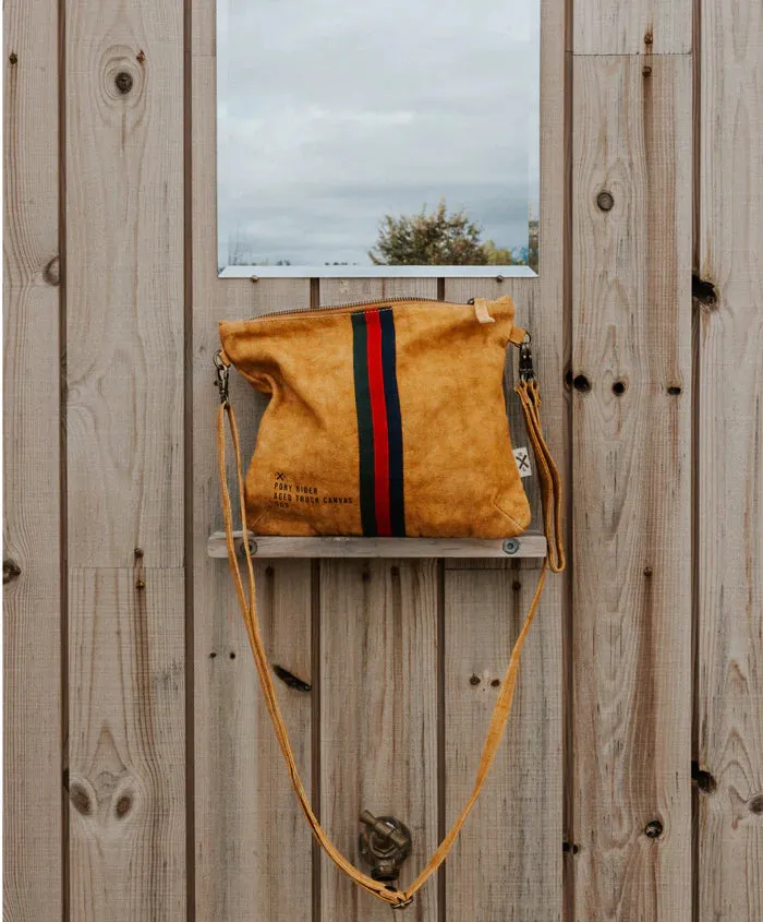 PONY RIDER - Escape Clutch Bag with Strap - CLAY