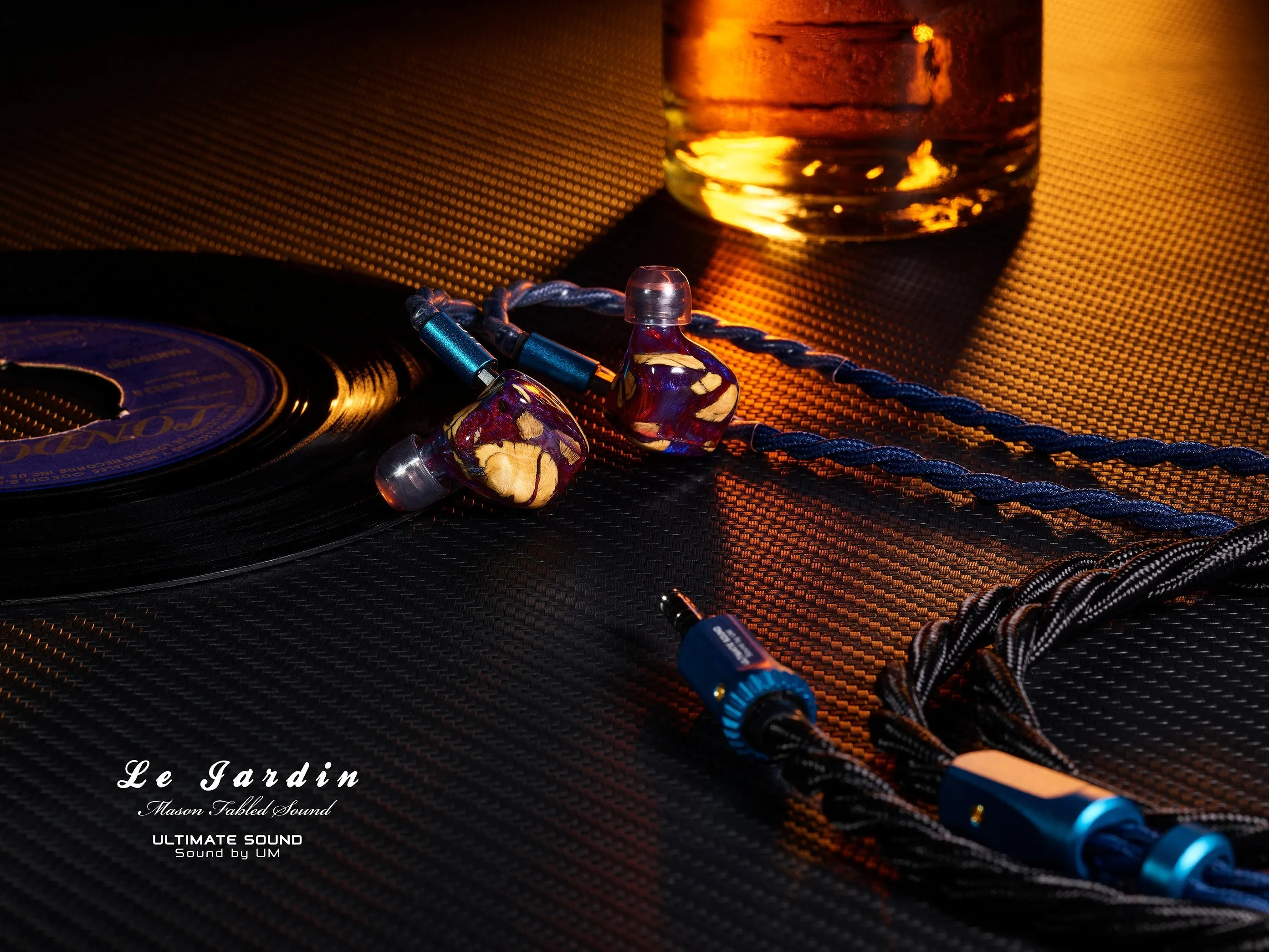 PWAudio Le Jardin cable - Meet Agains with Shielding (2Pin, 4.4mm)
