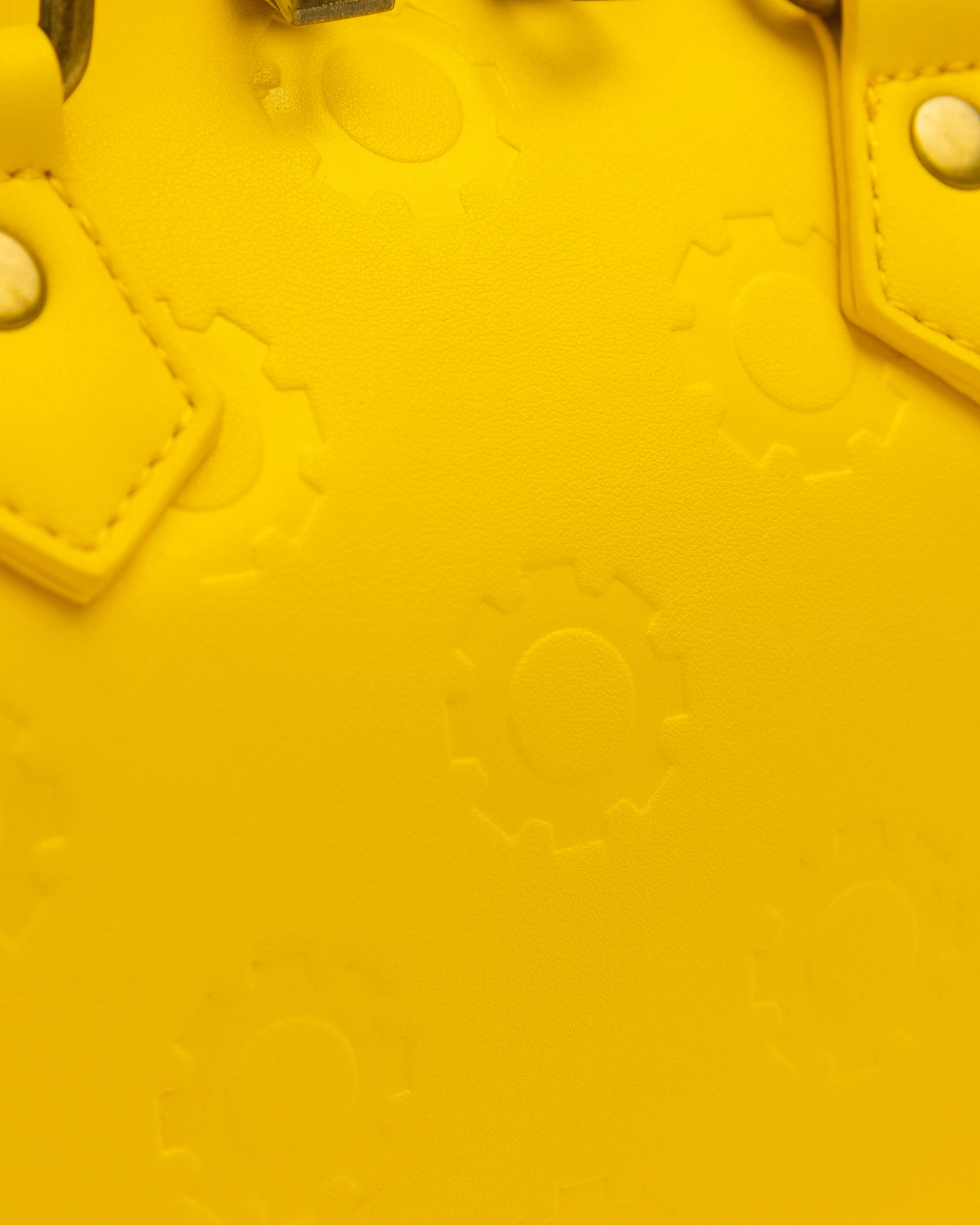 "Travel Gear" Hand Bag (LEMON DROP)