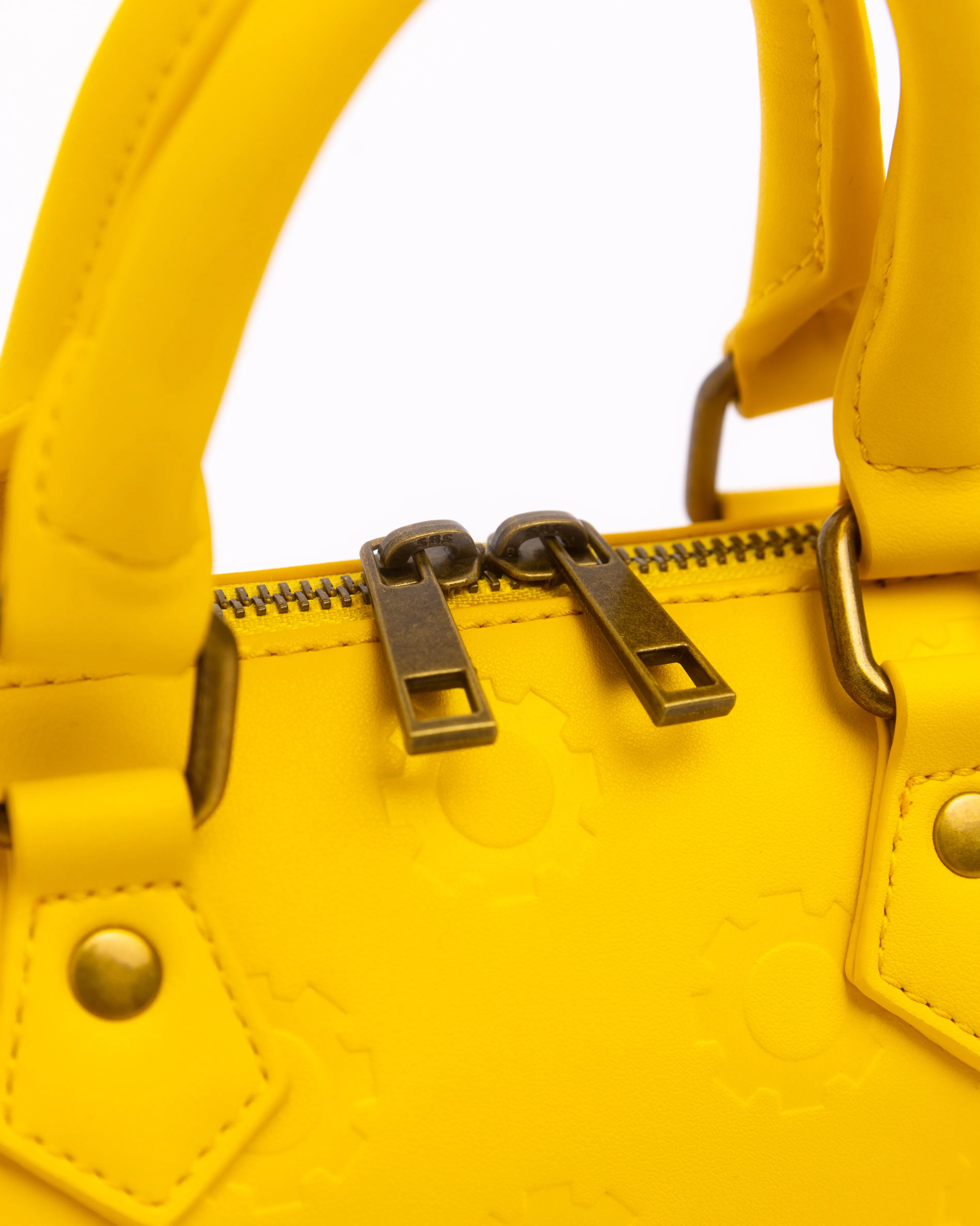 "Travel Gear" Hand Bag (LEMON DROP)