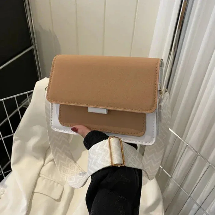 Uniwim Emmeline Square Leather Bag